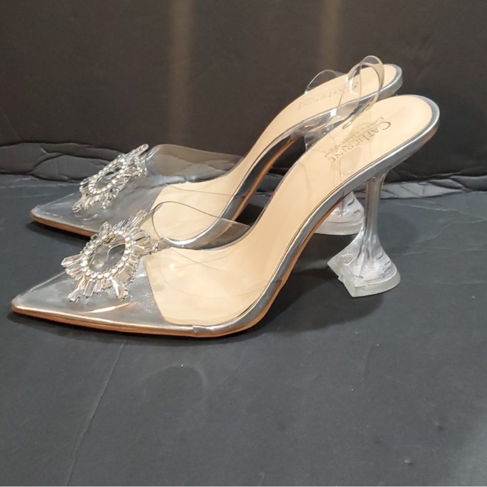 Catherine Malandrino clear Glass look Slingback curved pedestal heels size 8 new